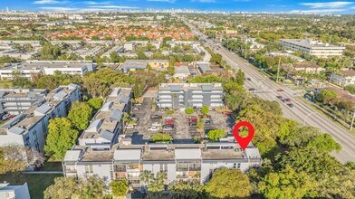 110 Fontainebleau Blvd, Unit 202 in Miami, FL - Building Photo - Building Photo