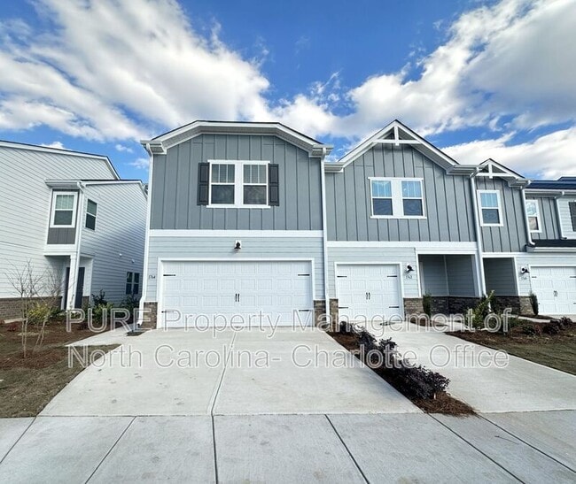 1764 Braemar Vlg Dr in Monroe, NC - Building Photo - Building Photo