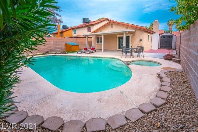 375 Tierra St in Henderson, NV - Building Photo - Building Photo