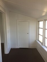 313 N Hollywood Ave in Daytona Beach, FL - Building Photo - Building Photo