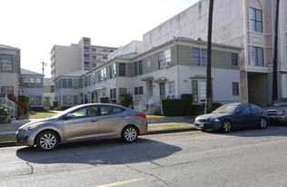 120 S Jackson St in Glendale, CA - Building Photo