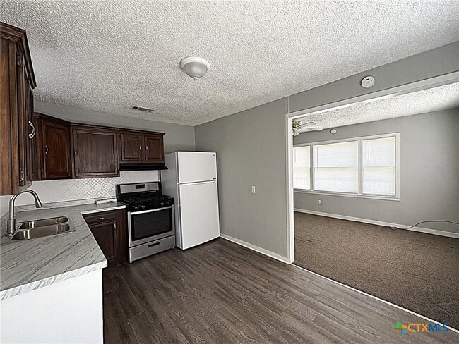 property at 306 N Ann Blvd