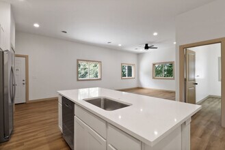 410 Pine Lake Ave, Unit F in La Porte, IN - Building Photo - Building Photo