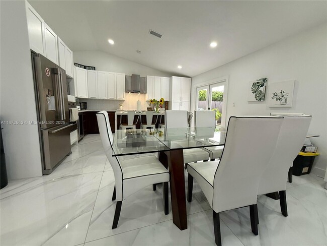 14550 SW 166th Ter in Miami, FL - Building Photo - Building Photo