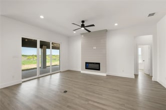 701 Shadle Rd in Poolville, TX - Building Photo - Building Photo