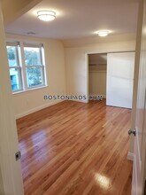 96 Waumbeck St, Unit 1 in Boston, MA - Building Photo - Building Photo
