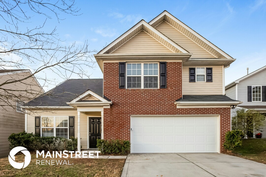 9209 Simonton Dr in Charlotte, NC - Building Photo