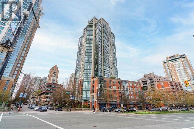 289 Drake St in Vancouver, BC - Building Photo - Building Photo