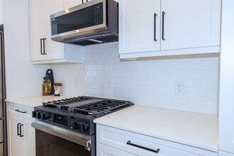 320 Lindsay St in Winnipeg, MB - Building Photo - Building Photo