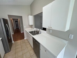 3770 Oak Park Dr in Suwanee, GA - Building Photo - Building Photo