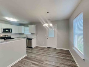 1308 Crandon Dr in Charlotte, NC - Building Photo - Building Photo