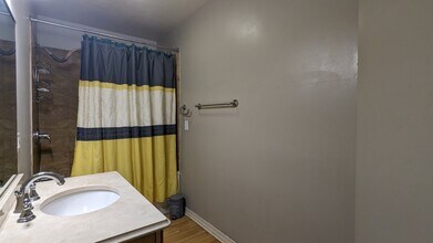 3053 W Washington Blvd, Unit #1 in Chicago, IL - Building Photo - Building Photo