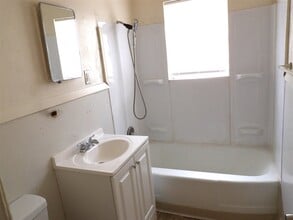 2604 NW Pollard Ave in Lawton, OK - Building Photo - Building Photo