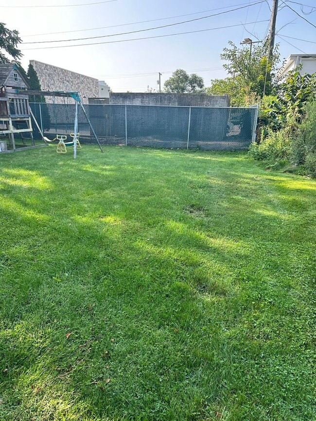 806A E Jefferson St in Valparaiso, IN - Building Photo - Building Photo