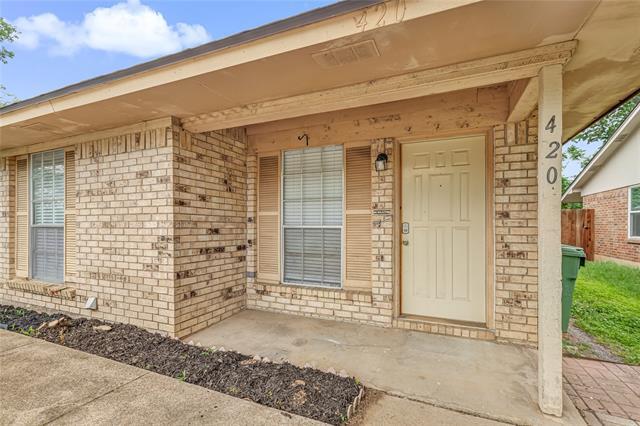 420 Claire Ct in Arlington, TX - Building Photo - Building Photo
