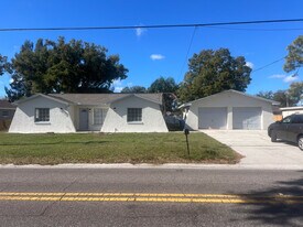 7506 N Thatcher Ave in Tampa, FL - Building Photo