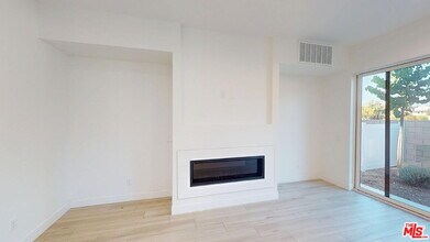 8474 N. Camelia Court in Los Angeles, CA - Building Photo - Building Photo