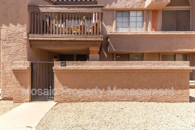 700 E Mesquite Cir in Tempe, AZ - Building Photo - Building Photo