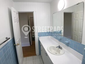 21 Fairbanks St in Brookline, MA - Building Photo - Building Photo