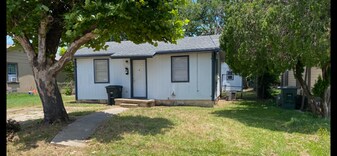 1806 Mulford St in Killeen, TX - Building Photo