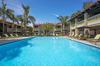 Newport Bay Terrace in Newport Beach, CA - Building Photo - Building Photo