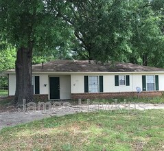 3855 Woodley Rd in Montgomery, AL - Building Photo - Building Photo