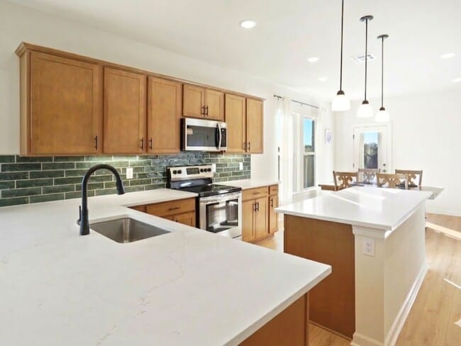 10726 Sky Crk Ln in Beasley, TX - Building Photo - Building Photo