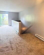 901 5th Ave N, Unit #206 in Seattle, WA - Building Photo - Building Photo
