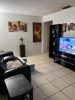 5663 Struthers Ct, Unit 5663 Struthers Ct, Winter Haven FL, 33837 in Winter Haven, FL - Building Photo