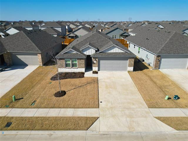 1917 Coleto Rd in Crandall, TX - Building Photo