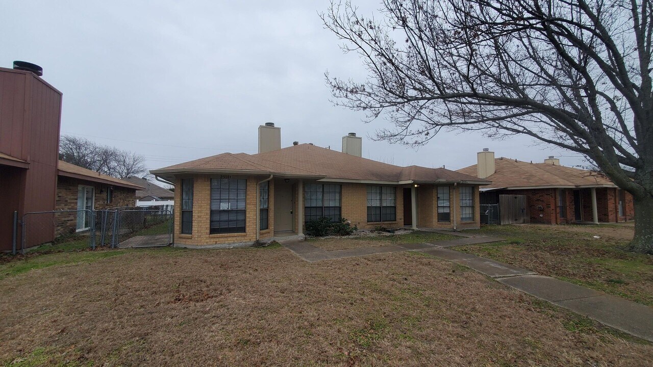2514 Stanford St in Rowlett, TX - Building Photo