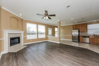 568 Stonewall Ct in Cedar Hill, TX - Building Photo - Building Photo