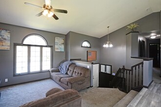 802 Griffing Park Rd in Buffalo, MN - Building Photo - Building Photo