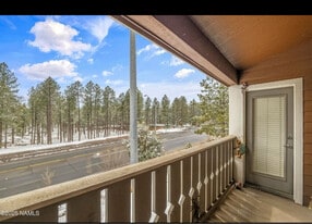 2423 W Silverton Dr in Flagstaff, AZ - Building Photo