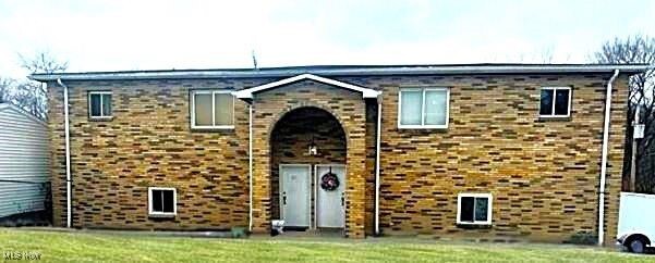 170 Talbott Dr in Steubenville, OH - Building Photo