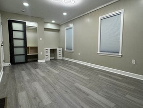 247 Union St in Weymouth, MA - Foto de edificio - Building Photo