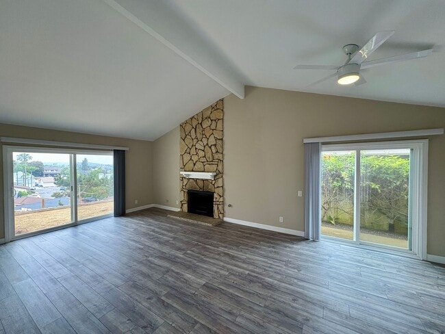 3311 Dorado Pl in Carlsbad, CA - Building Photo - Building Photo