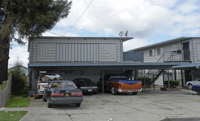 433 S 26th St in Richmond, CA - Foto de edificio - Building Photo