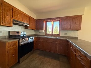 8301 Normandy Ave in Burbank, IL - Building Photo - Building Photo