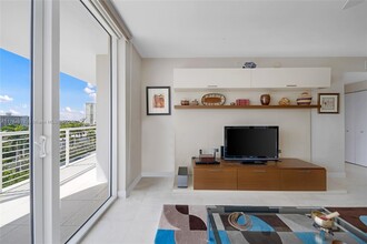 2831 N Ocean Blvd in Fort Lauderdale, FL - Foto de edificio - Building Photo