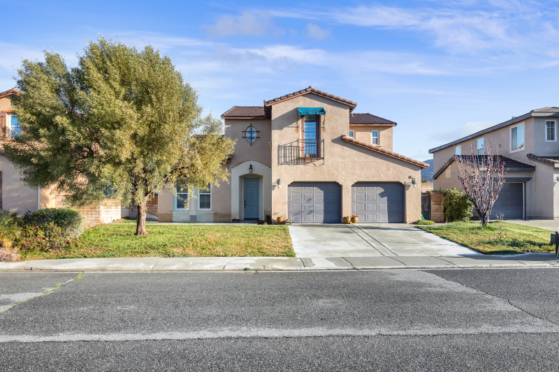 23874 Doheny Cir in Wildomar, CA - Building Photo