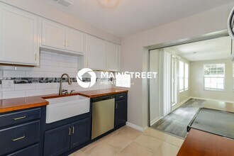 3020 Pafko Dr in Sarasota, FL - Building Photo - Building Photo