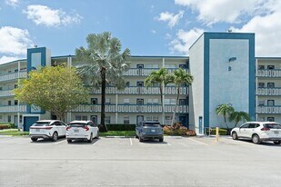 1032 Lincoln B in Boca Raton, FL - Building Photo