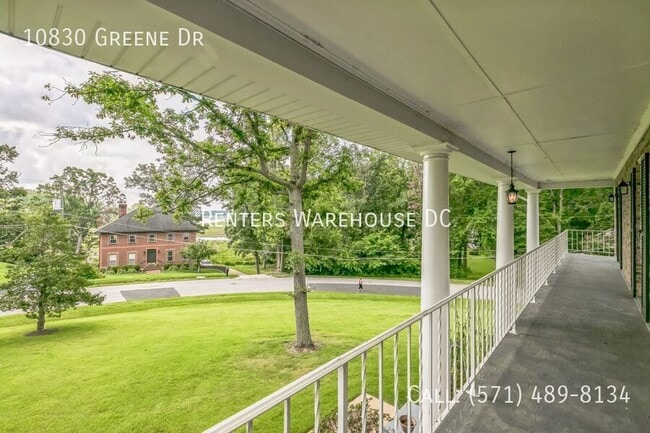 10830 Greene Dr in Lorton, VA - Building Photo - Building Photo
