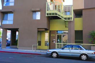 Casa Verde Apartments in Los Angeles, CA - Building Photo - Building Photo