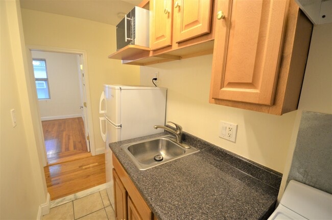 28 Haviland St, Unit 9