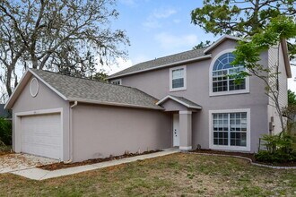 1018 Corkwood Dr in Oviedo, FL - Foto de edificio - Building Photo