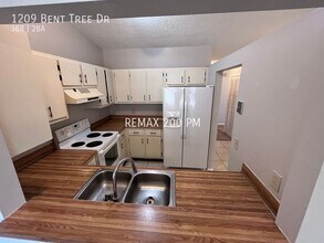1209 Bent Tree Dr in Orlando, FL - Building Photo - Building Photo