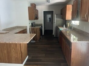 1918 Botany Dr in Tallahassee, FL - Building Photo - Building Photo