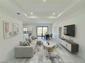 4333 NW 34th Ln in Cape Coral, FL - Building Photo